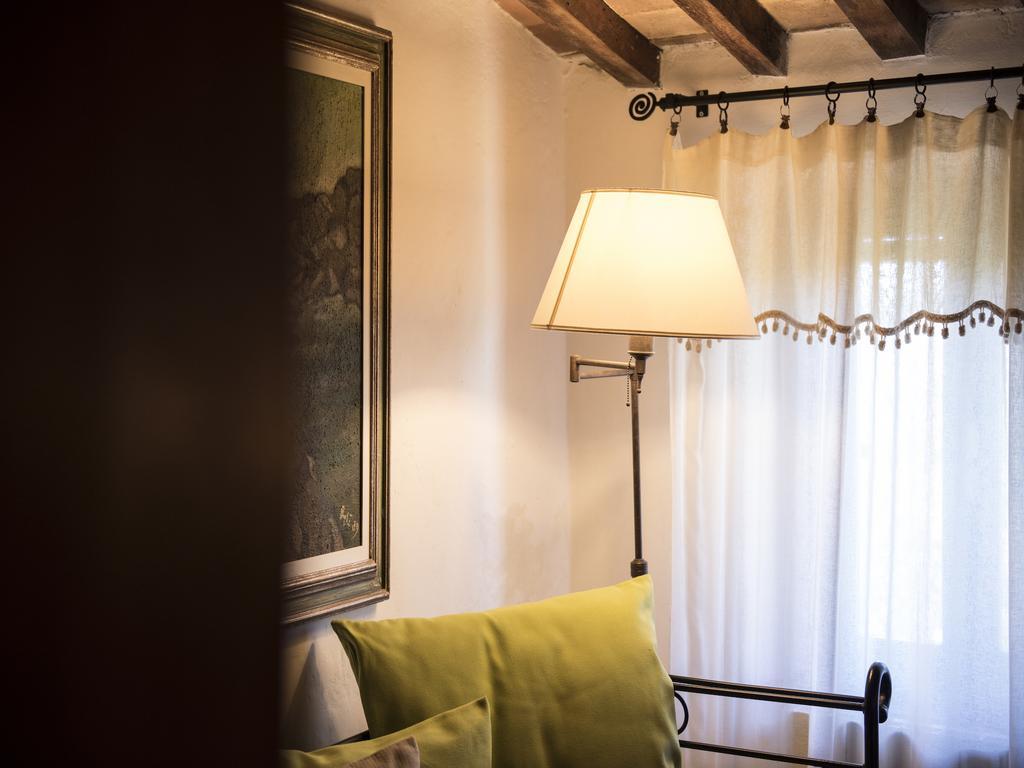 Il Casolare Di Libbiano Pensionat San Gimignano Exteriör bild