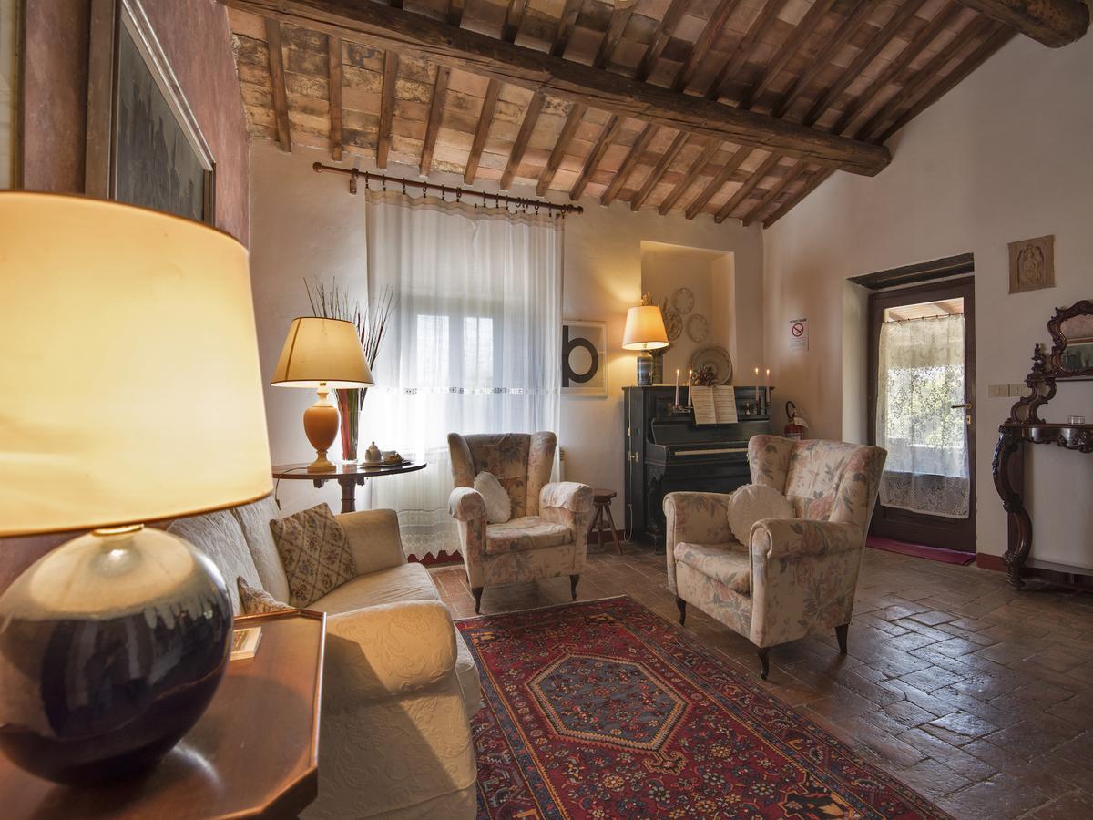 Il Casolare Di Libbiano Pensionat San Gimignano Exteriör bild